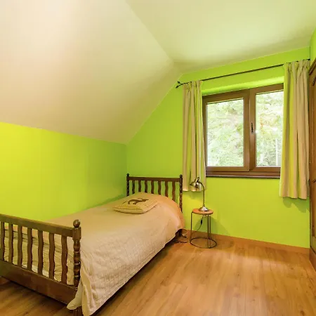 Villa Luxurious In Tenneville With Sauna Erneuville