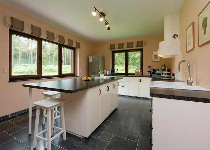 Tenneville With Sauna *