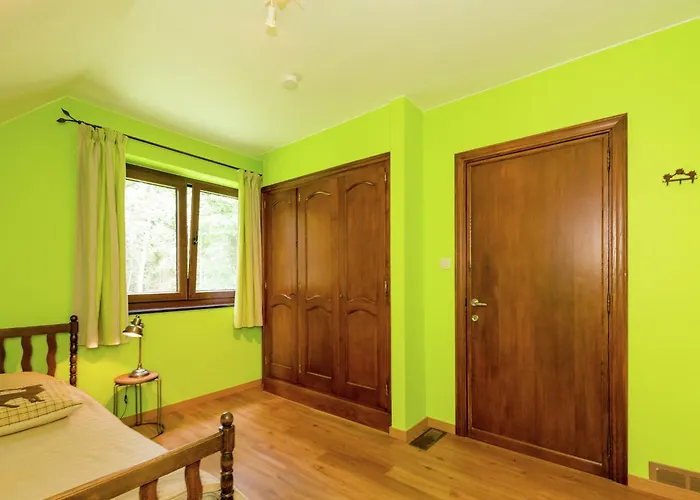 Tenneville With Sauna Villa