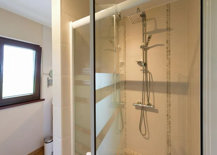 Villa Tenneville With Sauna *