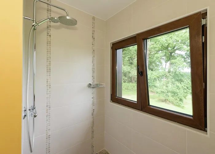 Tenneville With Sauna *